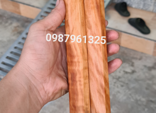 côn nhị khúc gỗ đinh hương
